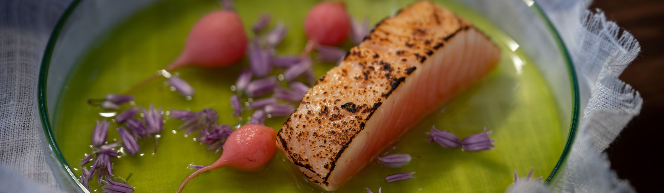 TAVOLATA 2025 – Unplugged mit Sternekoch & Rooftop-Dinner über Steyr