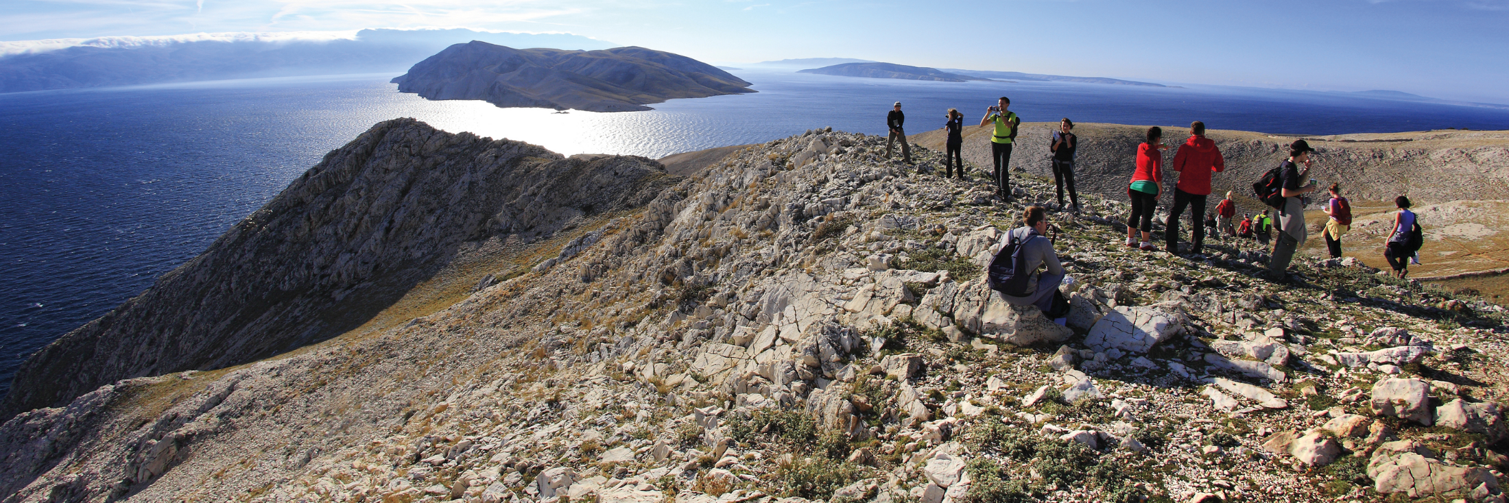 Karstfelsen, Schmugglerweg & Enzian – von der Adria in die Alpen