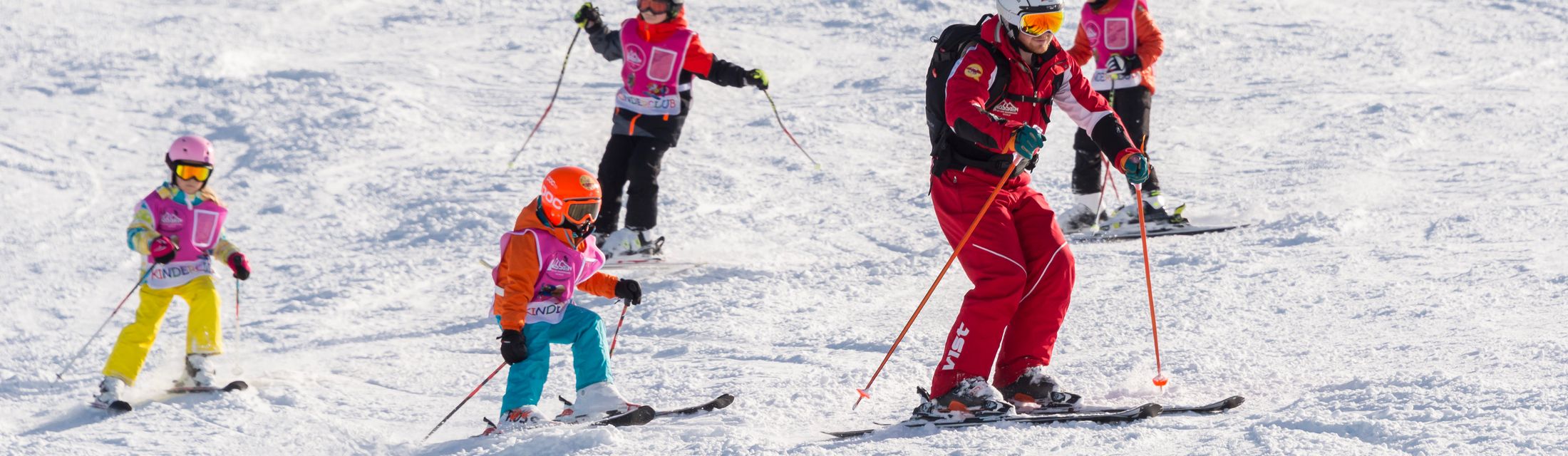Vom Bett auf den Zauberteppich: Skizwergerl im Kaiserwinkl