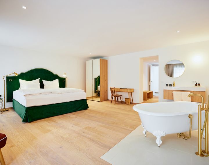 Hotel Zum Goldenen Hirschen Hotel Zum Goldenen Hirschen