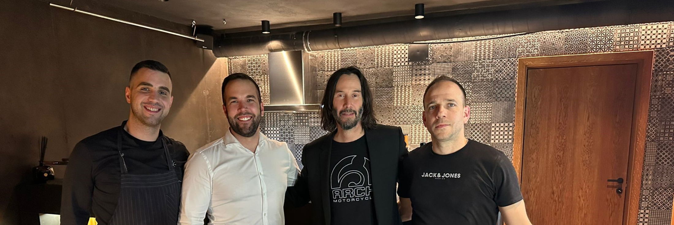 Keanu Reeves im Designhotel und JRE-Restaurant Navis im Kvarner