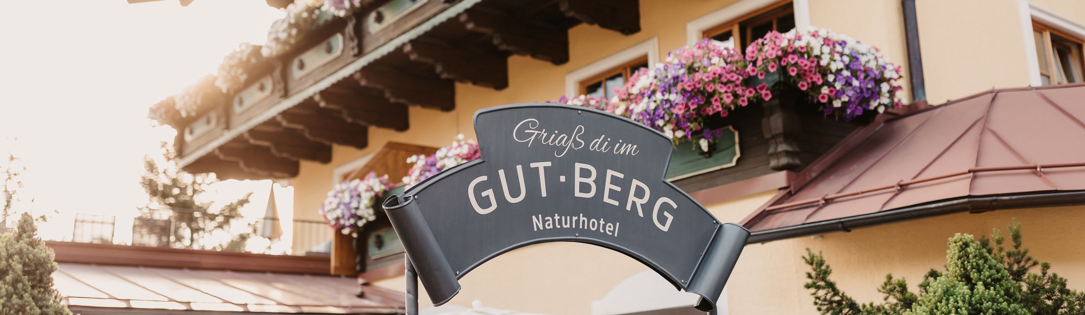 Gut Berg – Familienurlaub zwischen Ponyhof und Panoramapool