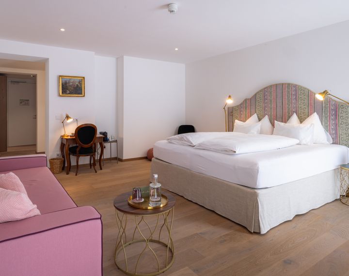 Hotel Zum Goldenen Hirschen Hotel Zum Goldenen Hirschen